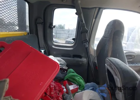 2000 Ford F-150 Lariat/Xl/Xlt из США, поврежденный, VIN 1FTRX07L5YKB26082